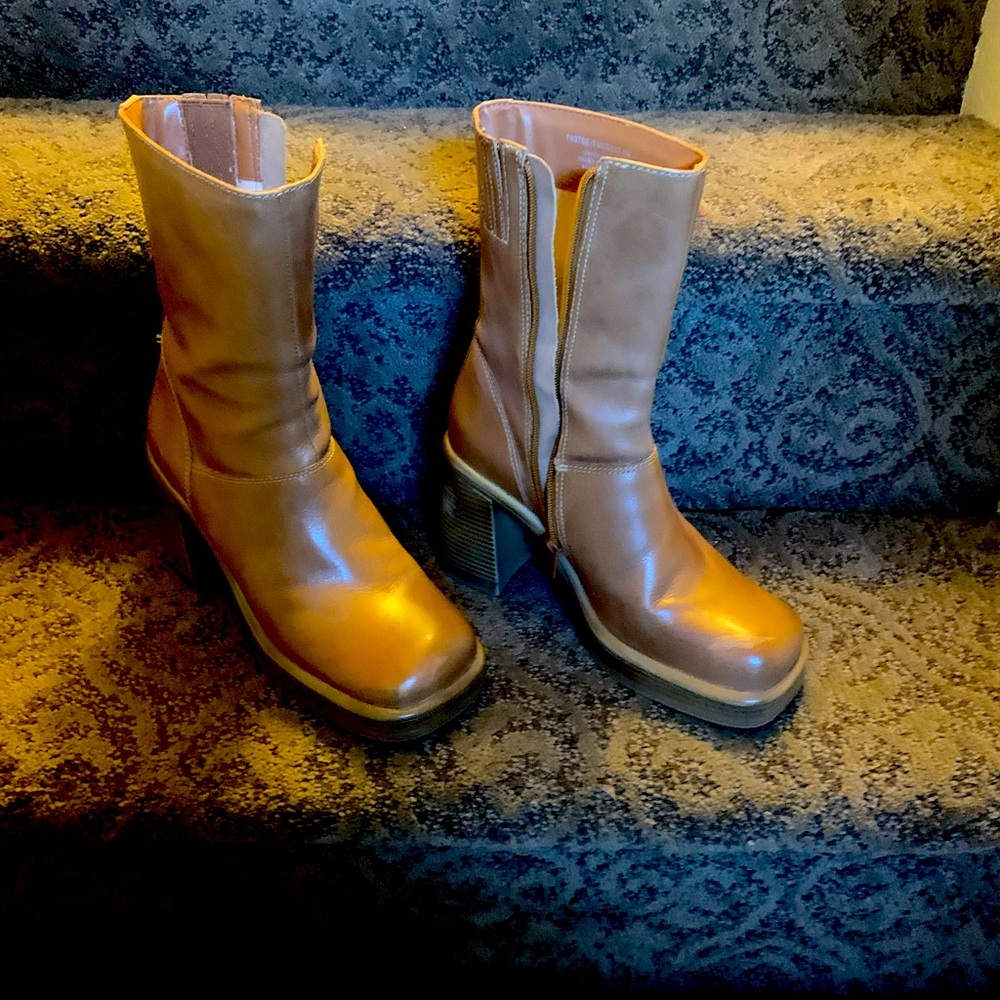 Steve Madden boots mid calf sz 6